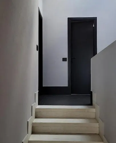 La Maison Sur