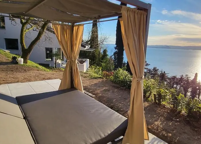 La Maison Sur Villa *